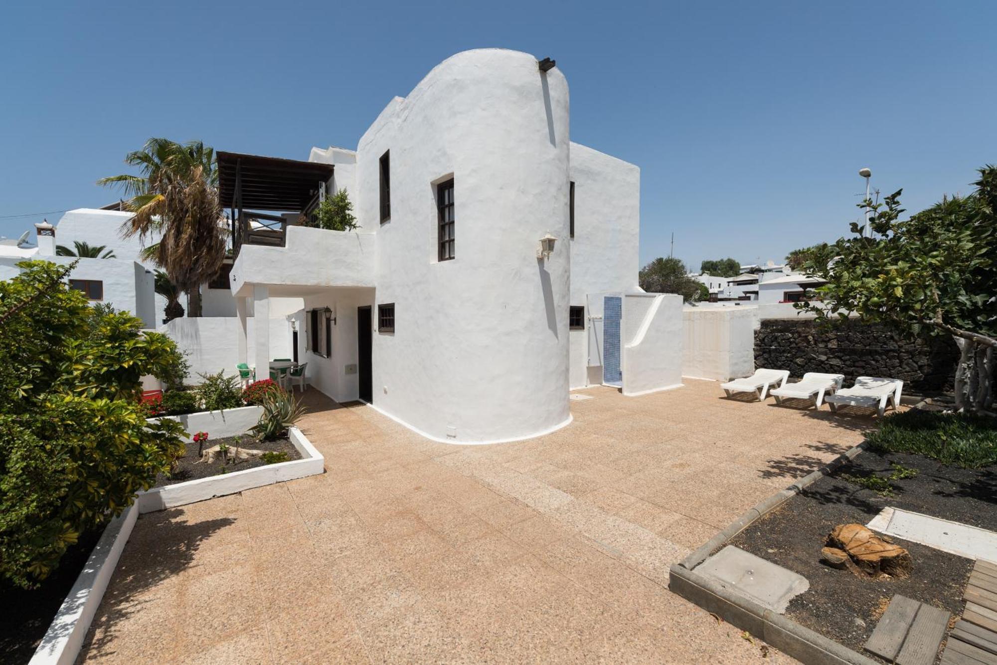 2br House - Solarium Terrace Shower - 13